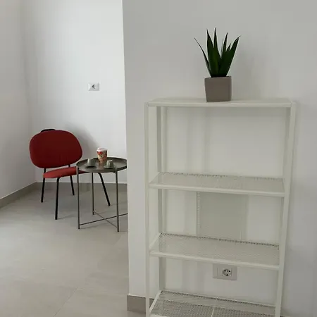 Apartment Essenza Di Puglia - Home Holiday Stanza Grano Mola di Bari