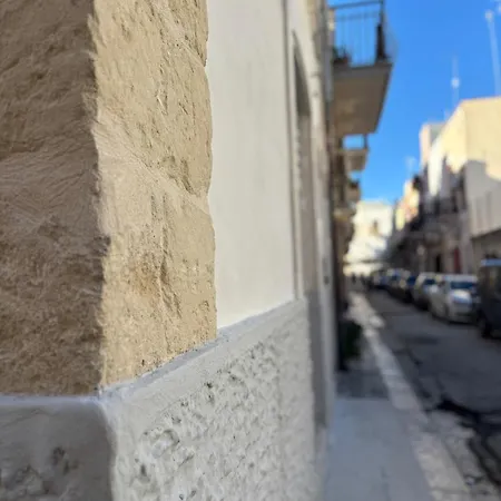 Essenza Di Puglia - Home Holiday Stanza Grano *